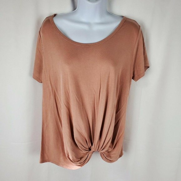 Sienna Sky Tops - Sienna Sky Women’s Blouse Size Medium Shortsleeve